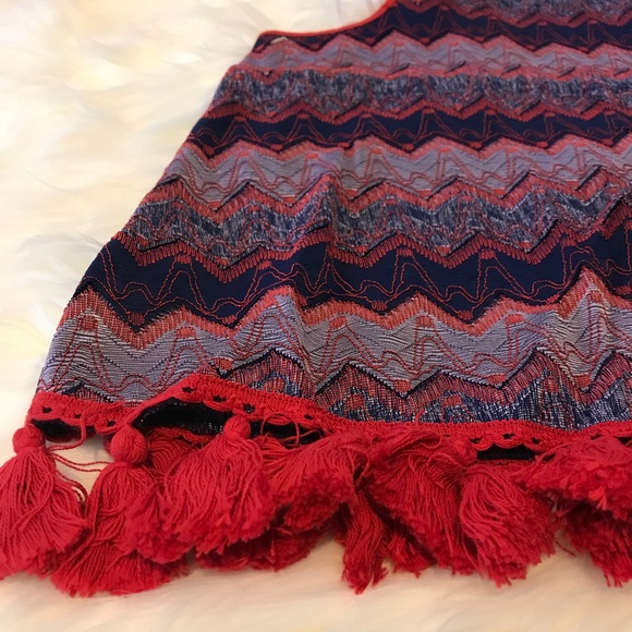 Red White Blue Tie Back Stitched Pom Top - Picture 8 of 8